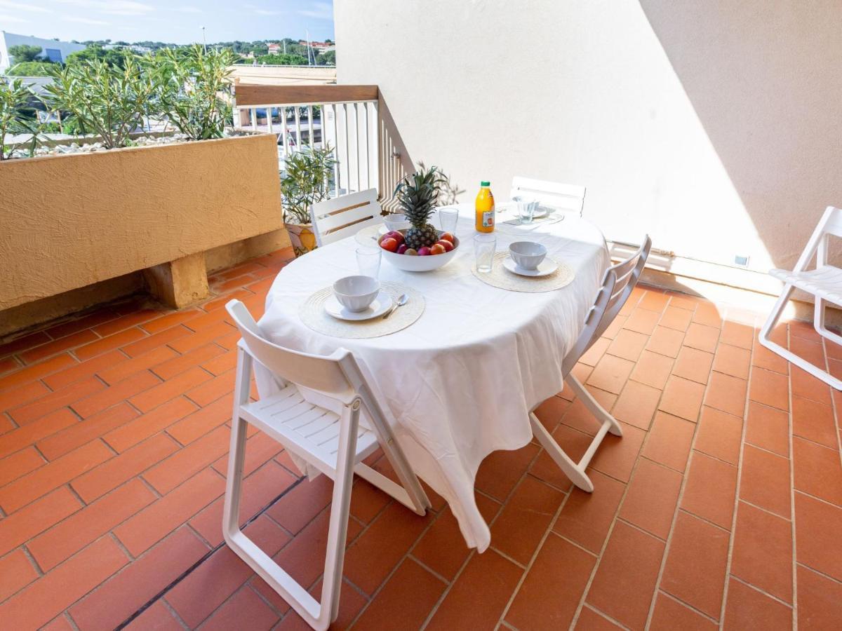 Apartment Le Port De Bormes By Interhome Екстериор снимка