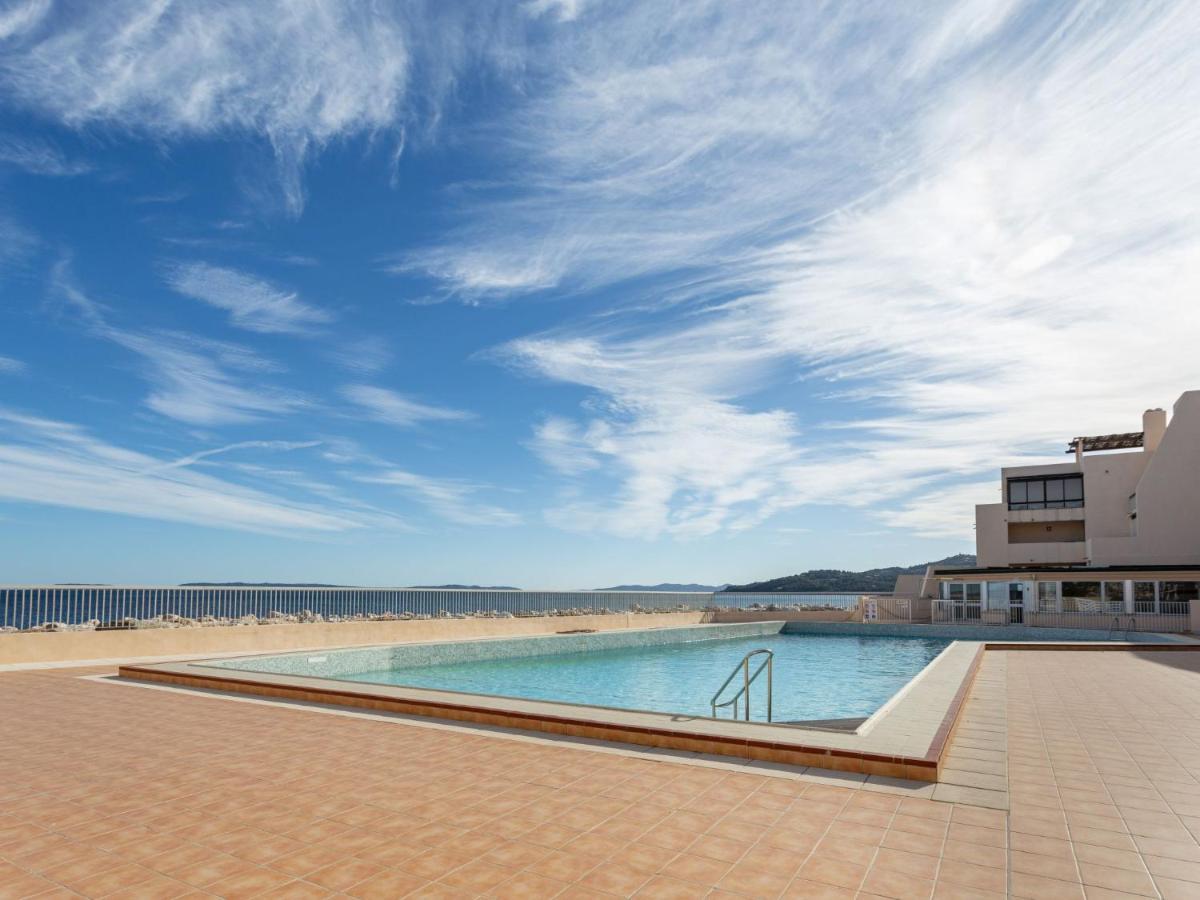 Apartment Le Port De Bormes By Interhome Екстериор снимка